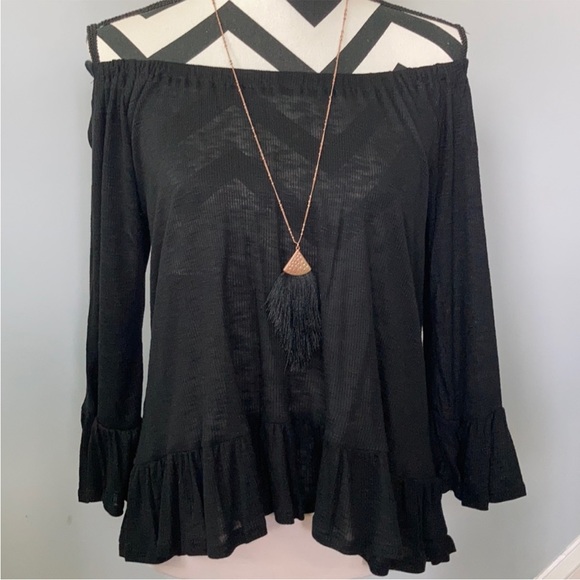 Tops - Black Off the Shoulder Ruffle Sleeve Top